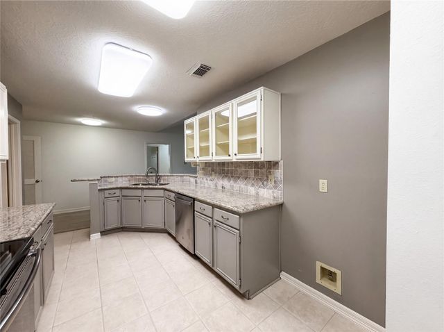 4939 Shady Oaks Lane, Friendswood, TX 77546