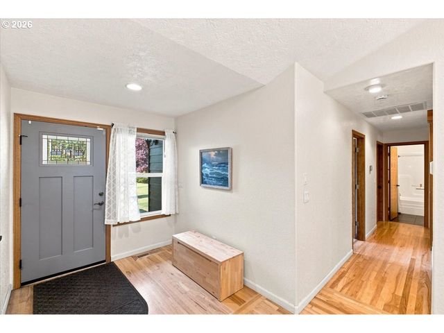 7650 Nw MOUNTAIN VIEW Dr, Corvallis, OR 97330