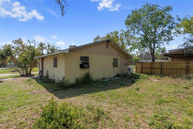 4020 AMBER ROAD, Valrico, FL 33594