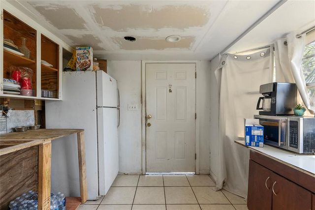4020 AMBER ROAD, Valrico, FL 33594