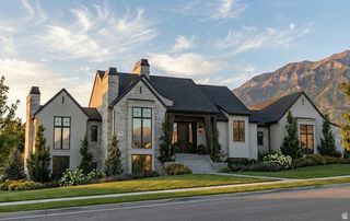 263 E MAPLE RIDGE DR, Mapleton, UT 84664