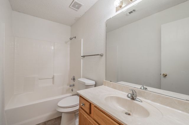 6501 Riverwater Trail, Fort Worth, TX 76179