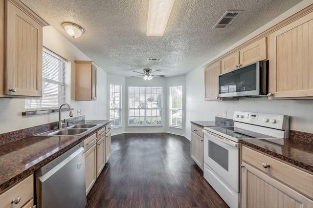 6501 Riverwater Trail, Fort Worth, TX 76179