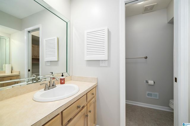 6804 CANDLEWOOD LANE, Trussville, AL 35173