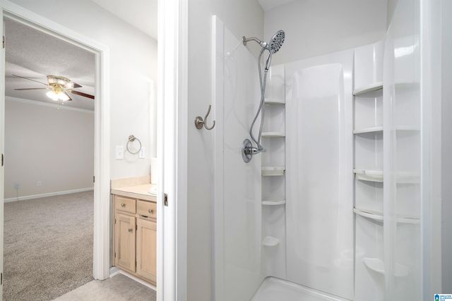 6804 CANDLEWOOD LANE, Trussville, AL 35173