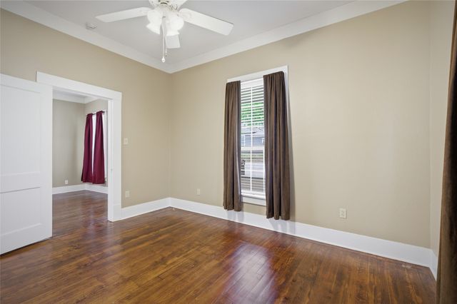 108 N Eddy Avenue, Denison, TX 75020