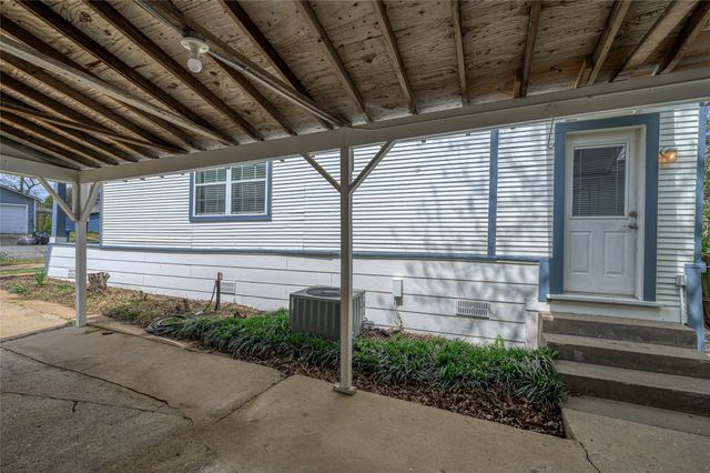 108 N Eddy Avenue, Denison, TX 75020