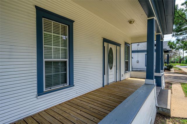 108 N Eddy Avenue, Denison, TX 75020