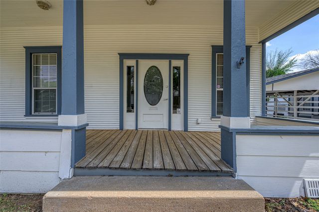 108 N Eddy Avenue, Denison, TX 75020