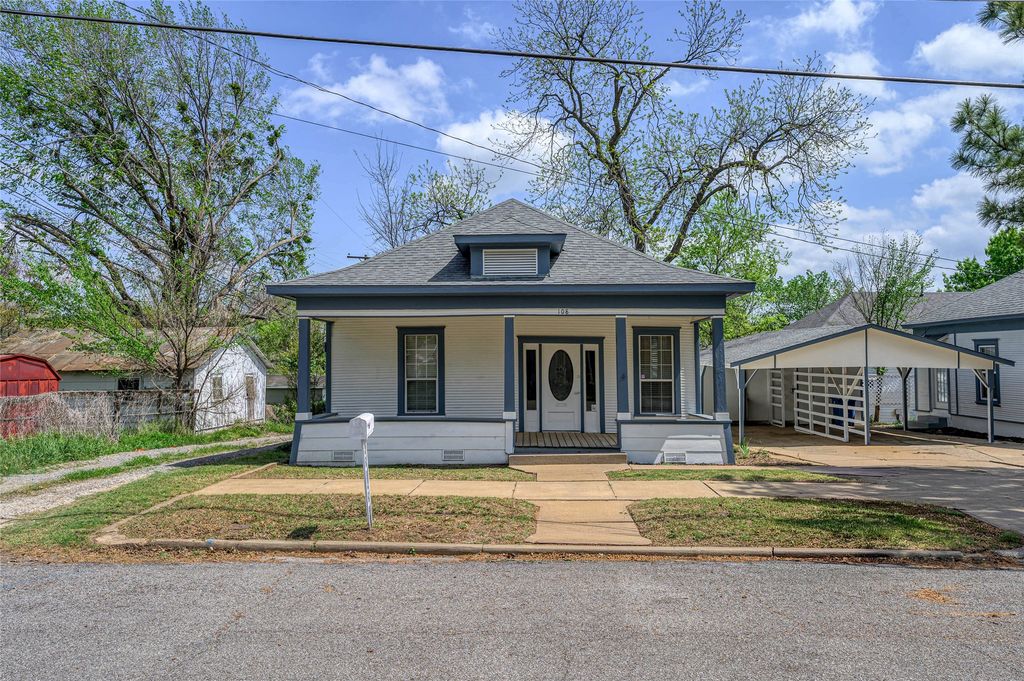 108 N Eddy Avenue, Denison, TX 75020