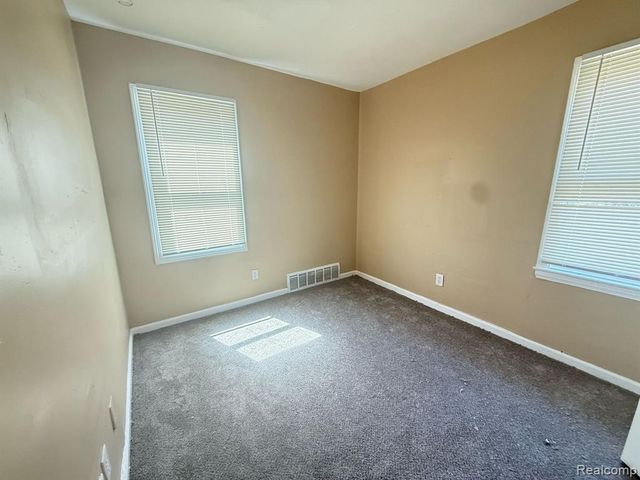 8909 Penrod Street, Detroit, MI 48228