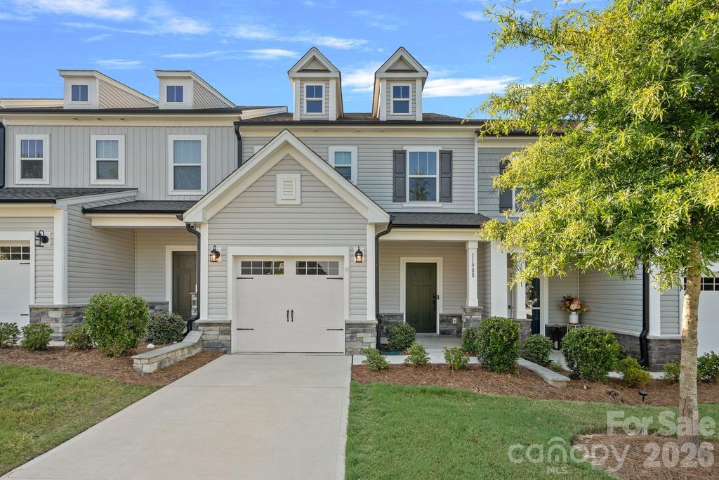 11908 Basking Drive, Charlotte, NC 28214
