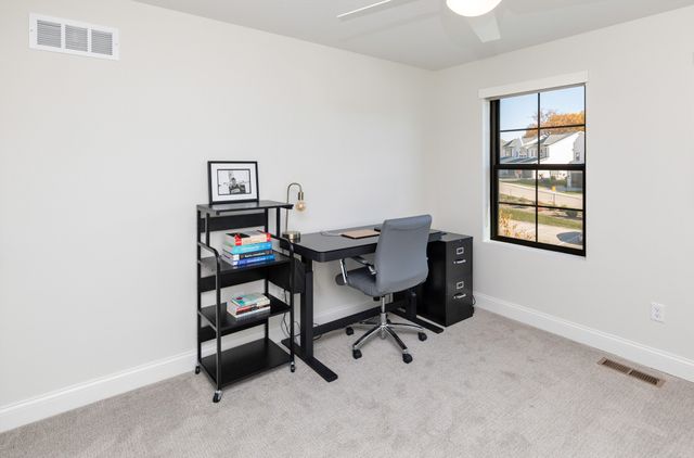 14150 Wilden Drive, Urbandale, IA 50323