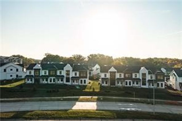 14150 Wilden Drive, Urbandale, IA 50323