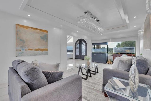 1426 Hidden Mesa View Drive, El Cajon, CA 92019