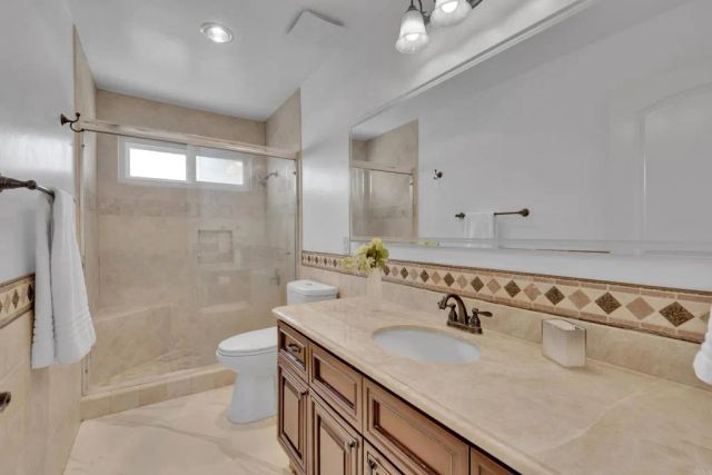1426 Hidden Mesa View Drive, El Cajon, CA 92019