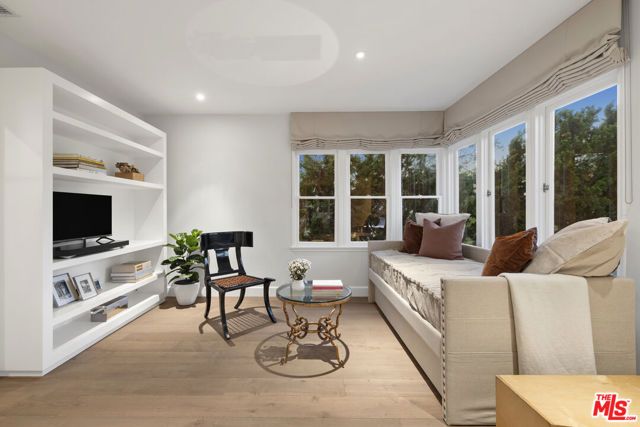 1706 Comstock Avenue, Los Angeles, CA 90024