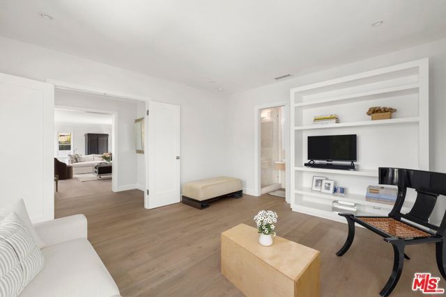 1706 Comstock Avenue, Los Angeles, CA 90024