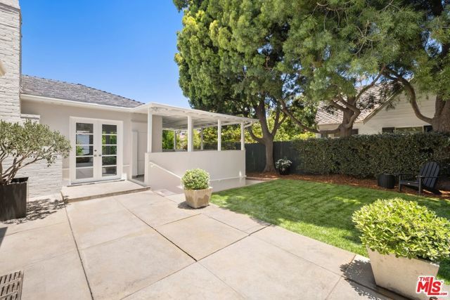 1706 Comstock Avenue, Los Angeles, CA 90024