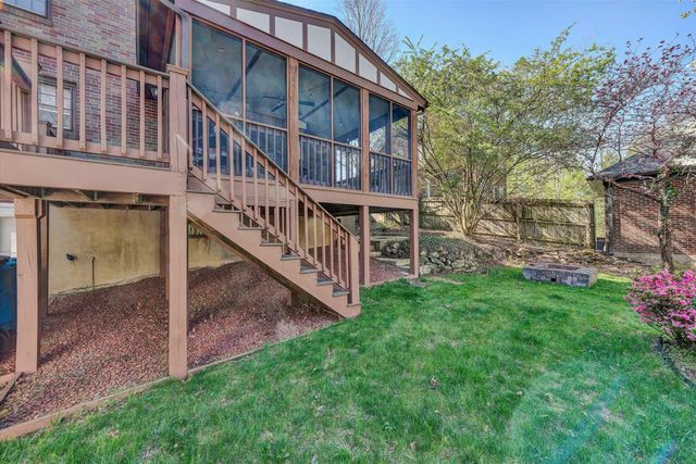 3207 White Oak RD, Roanoke, VA 24014