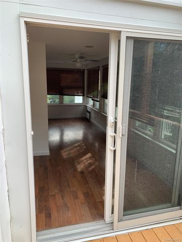 8706 Palo Alto Street, Holliswood, NY 11423