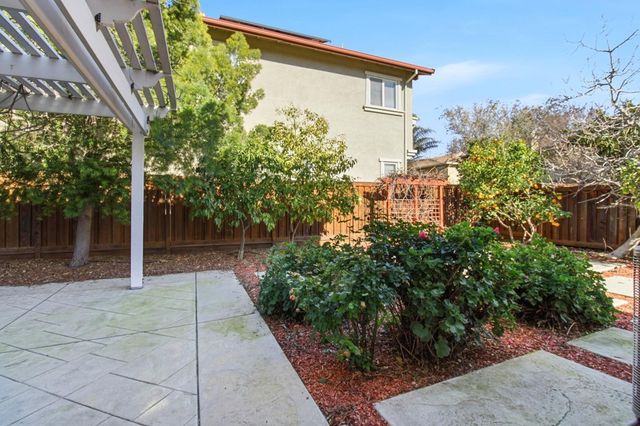 237 237 W Moraga St, Mountain House, CA 95391