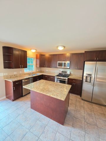 159 Wildwood Road, Algonquin, IL 60102