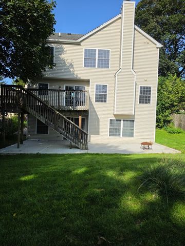 159 Wildwood Road, Algonquin, IL 60102