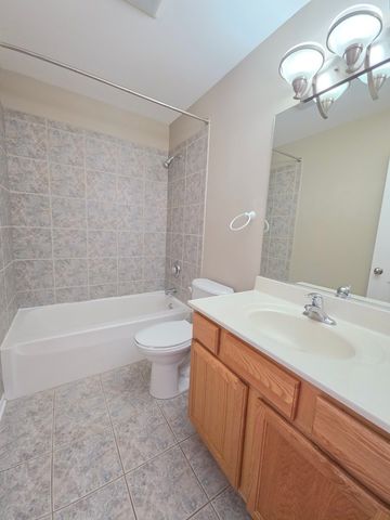 159 Wildwood Road, Algonquin, IL 60102