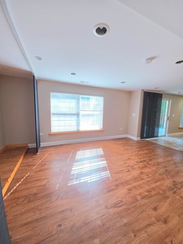 159 Wildwood Road, Algonquin, IL 60102