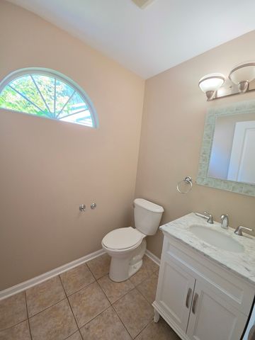 159 Wildwood Road, Algonquin, IL 60102