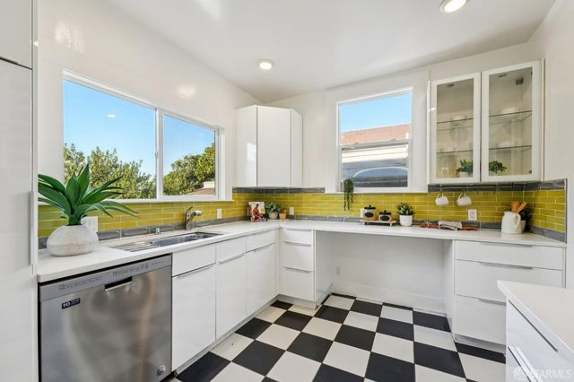 178 Allison Street, San Francisco, CA 94112