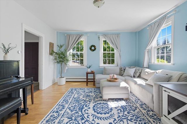 251 Shunpike Road, South Burlington, VT 05403