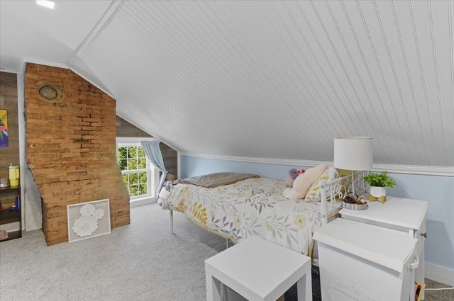 251 Shunpike Road, South Burlington, VT 05403