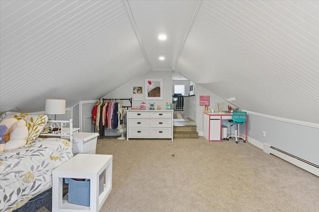 251 Shunpike Road, South Burlington, VT 05403