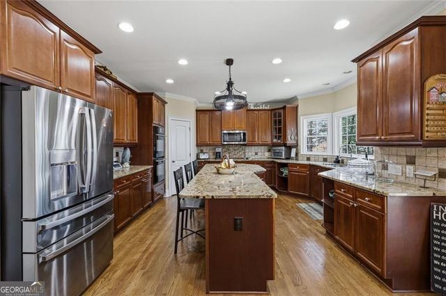 5662 Tuxedo Drive, Douglasville, GA 30135