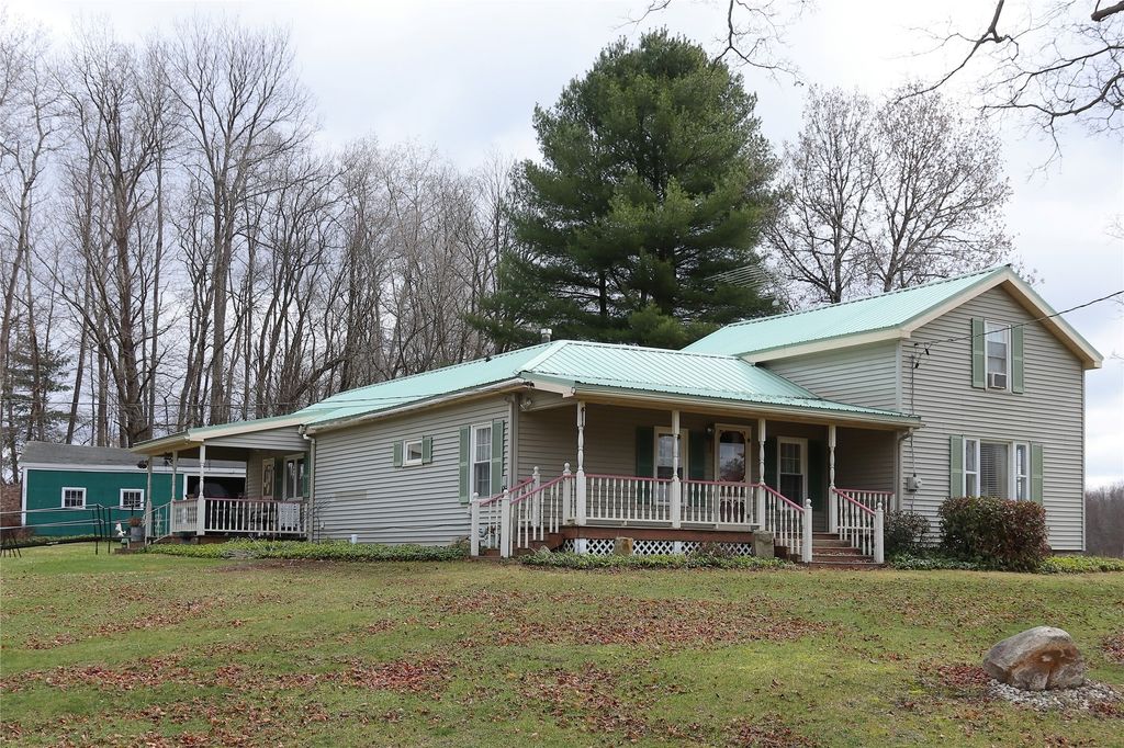 700 SPENCER Road, Corry, PA 16407