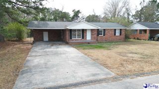 822 E Butler Ln, Florence, SC 29505