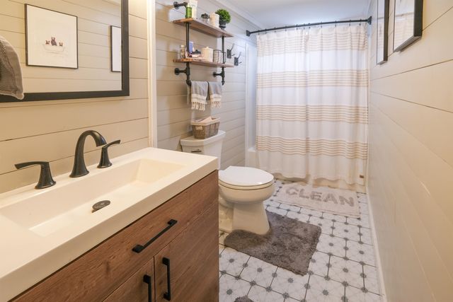 531 Main Street, Chester, VT 05143