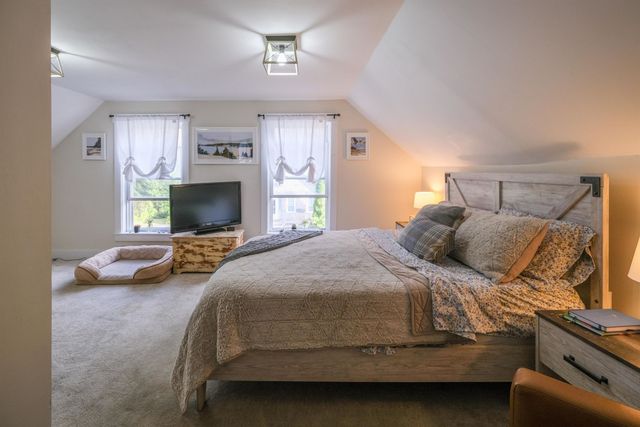 531 Main Street, Chester, VT 05143