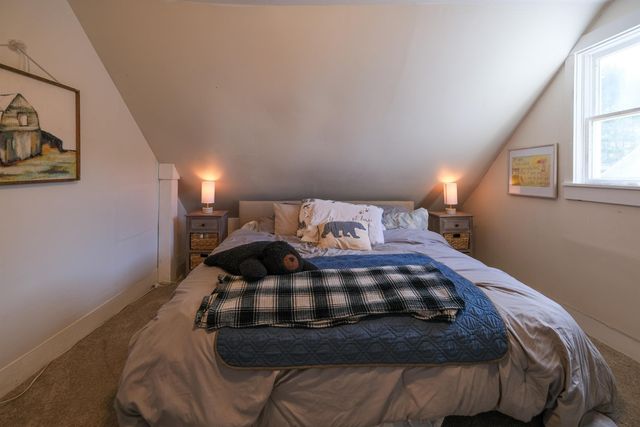 531 Main Street, Chester, VT 05143