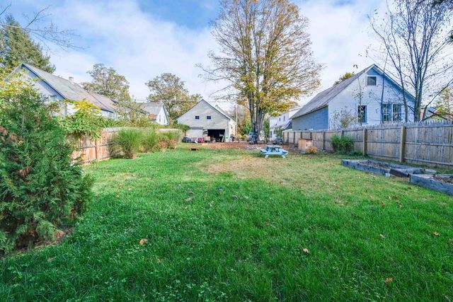 531 Main Street, Chester, VT 05143