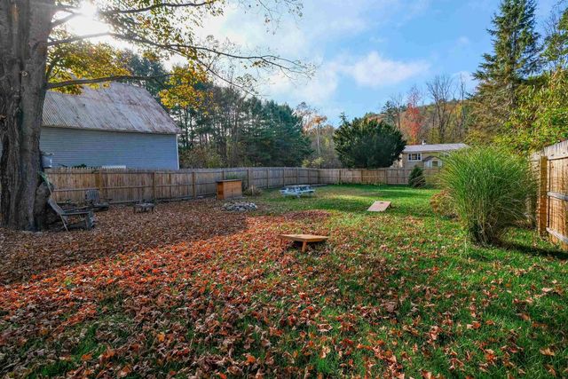 531 Main Street, Chester, VT 05143