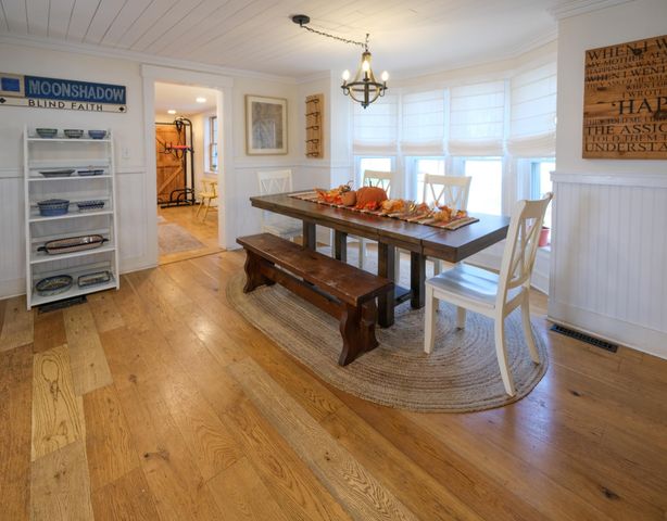 531 Main Street, Chester, VT 05143