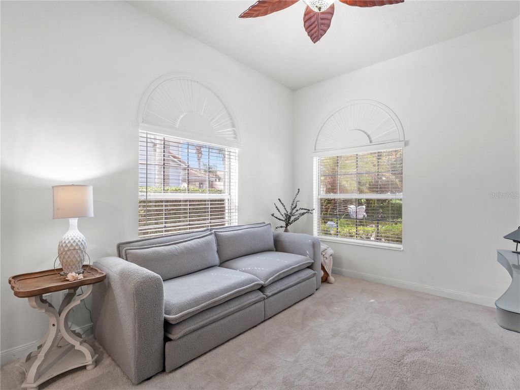 Image 26 of property listing at 11800 ZELKOVA LANE, Orlando, FL 32827