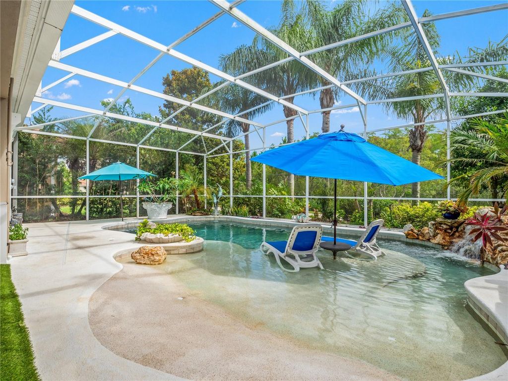 Image 31 of property listing at 11800 ZELKOVA LANE, Orlando, FL 32827