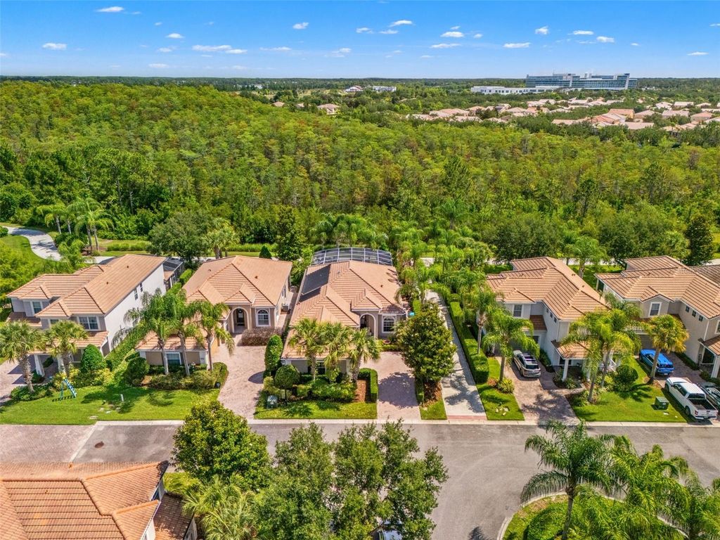 Image 41 of property listing at 11800 ZELKOVA LANE, Orlando, FL 32827