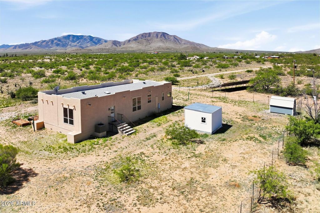 Image 30 of property listing at 3216 N Mesquite Road, Cochise, AZ 85606