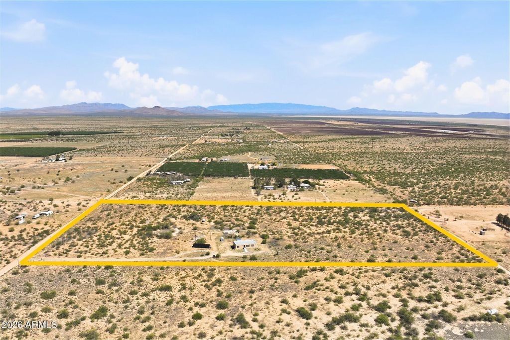 Image 32 of property listing at 3216 N Mesquite Road, Cochise, AZ 85606