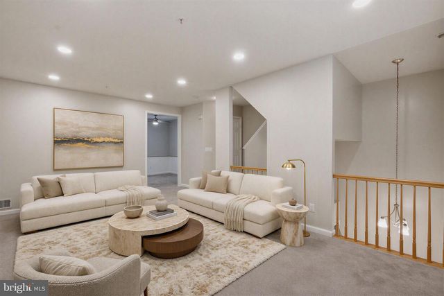 123 BLACKBIRD HILL LN, Laurel, MD 20724